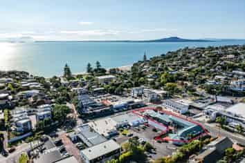 Boutique Retail Opportunity - Mairangi Bay 