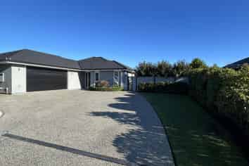 38 Berryfield Drive, Richmond