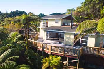 20 Weenink Road, Karoro