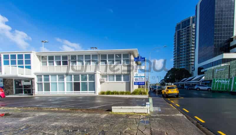 Ground Flo/2 Byron Avenue, Takapuna