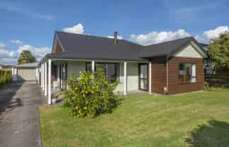 220 Plummers Point Road, Whakamarama