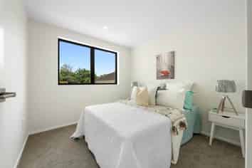 2/123 Barrack Road, Mount Wellington