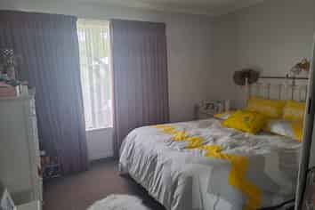 4D Old Bridge Road, Alexandra