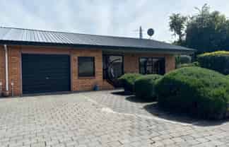 4D Old Bridge Road, Alexandra