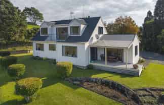 373 Esdaile Road, Whakamarama