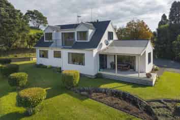373 Esdaile Road, Whakamarama