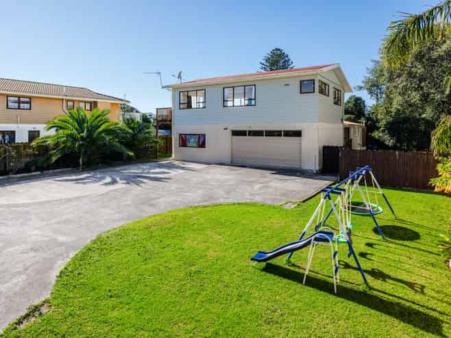 1/5 Beihlers Road, Weymouth