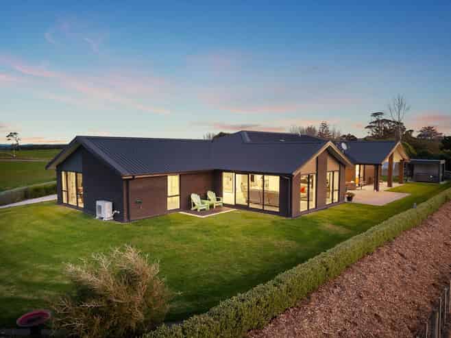 1096C Awhitu Road, Waiuku