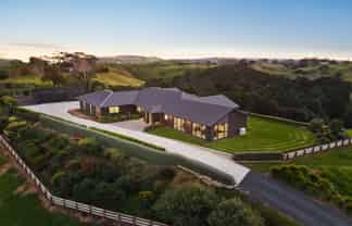 1096C Awhitu Road, Waiuku