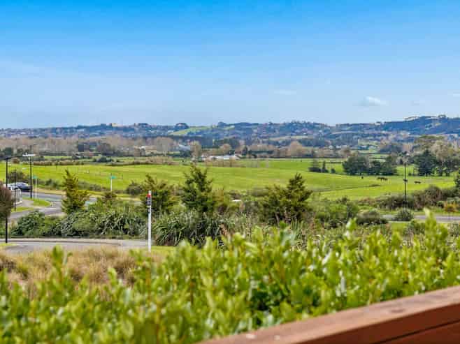 7 Kapuarangi Lane, Papakura