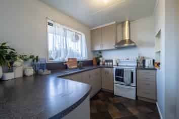 4 Thomas Street, Allenton