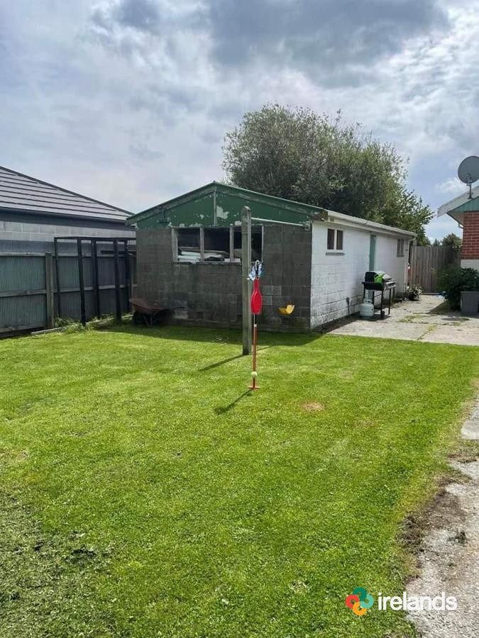 Family Home in Redwood! – další