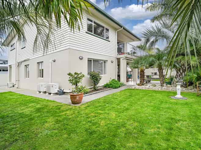604 Market Street, Hastings