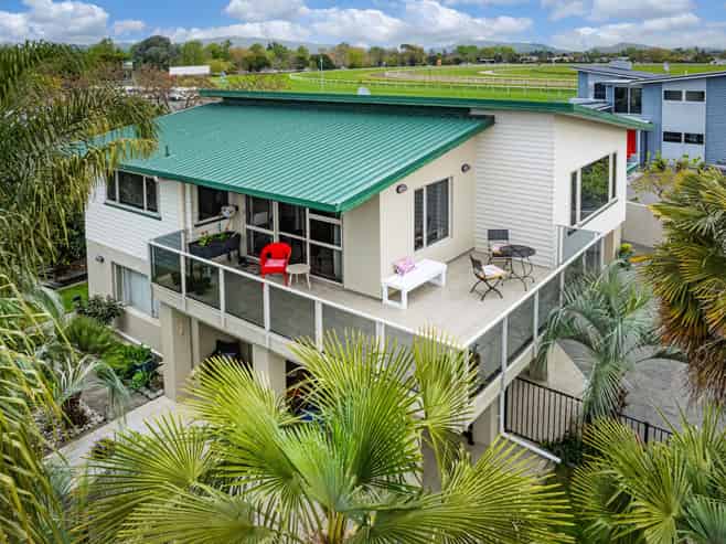 604 Market Street, Hastings