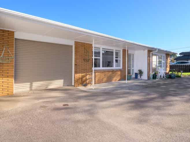 64A Edgecumbe Road, Tauranga South