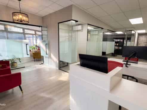 FOR SALE: Turnkey Elegance & Maximum Exposure