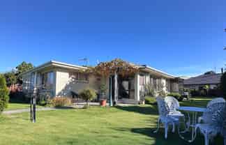 28 Trigg Crescent, Taradale