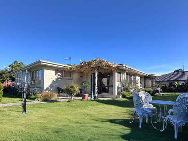 28 Trigg Crescent, Taradale