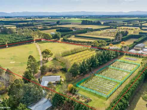 138 Harrs Road, Swannanoa