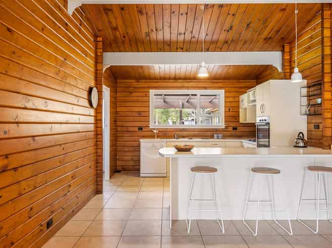 138 Harrs Road, Swannanoa