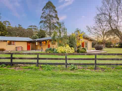 138 Harrs Road, Swannanoa