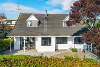 2C Cautley Street, Richmond