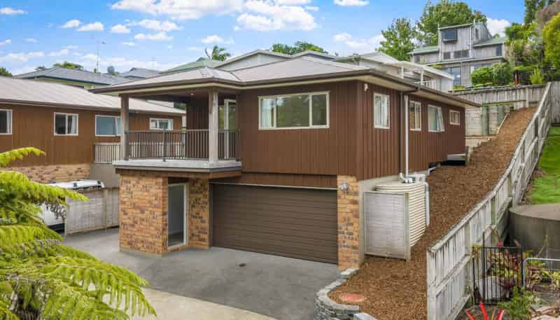52b D'Oyly Drive, Stanmore Bay