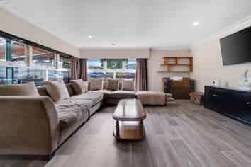 26 Puriri Road, Manurewa