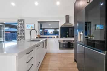 5 Boyce Cres, Cambridge