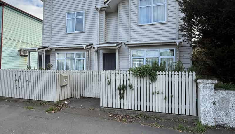 B/16 Te Wharepouri St, Berhampore