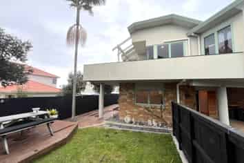 10B Nadine Place, Mangere Bridge