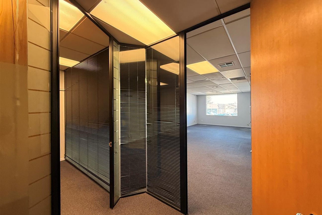 Convenient Ellerslie Office Space – pohled 5