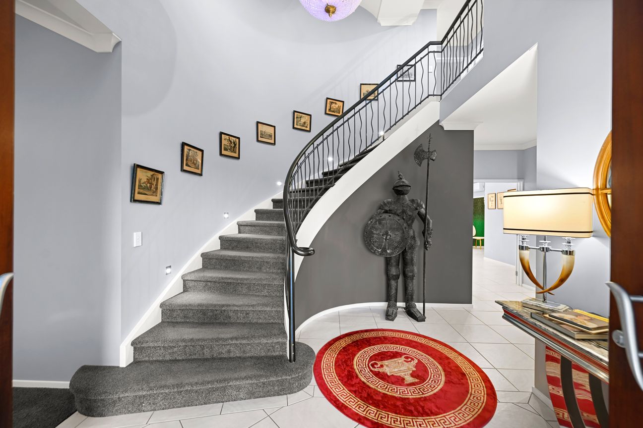 Hukanui School Zoned - Family Luxury - Vista 4