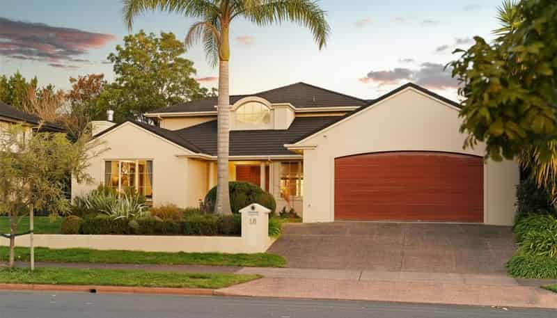 18 Raungawari Drive, Huntington