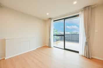 29 Larsen Street, Otara