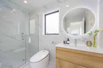 8/6 Woodhouse Place, West Harbour
