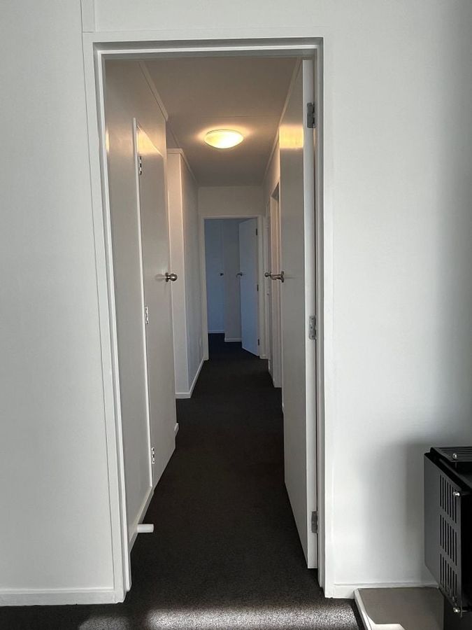 Beautifully Updated Home  – New Carpet/Paint - Ansicht 5