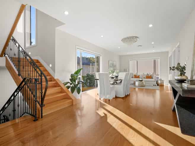21  Inverary Avenue, Epsom