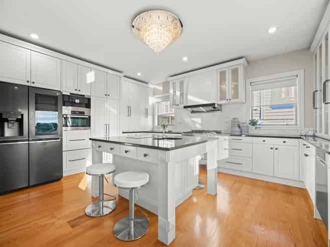 21  Inverary Avenue, Epsom