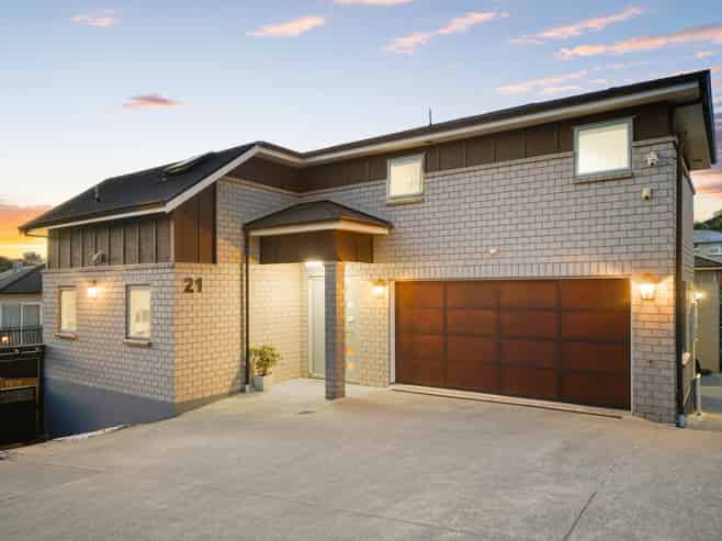 21  Inverary Avenue, Epsom