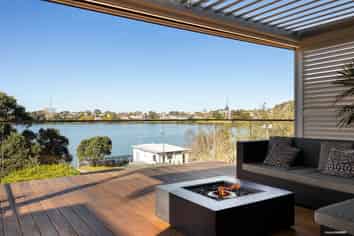 90B Ireland Road, Panmure