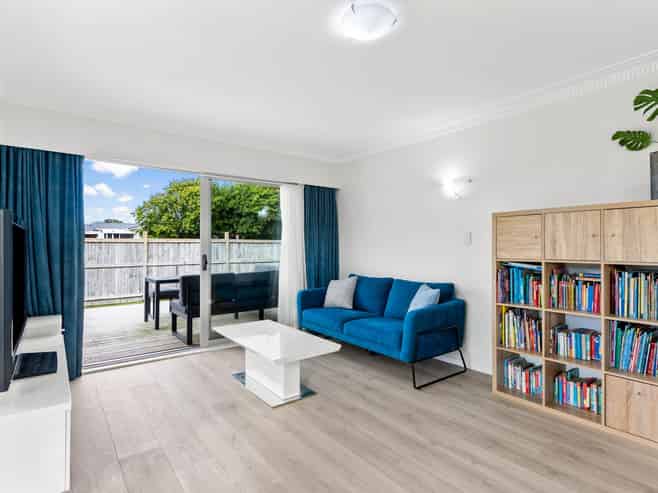 1/105 Florence Avenue, Orewa