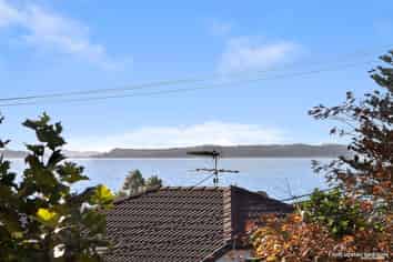 2/372 Lake Road, Takapuna