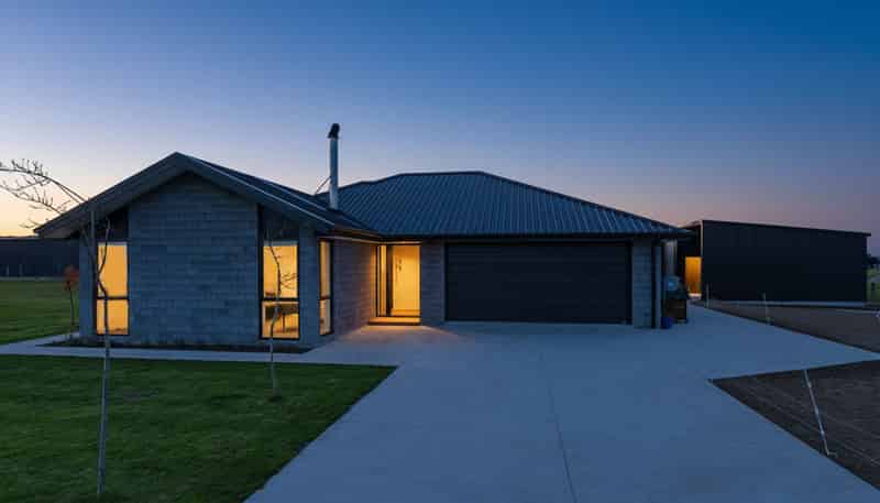 12 Edgeworth Road, Darfield