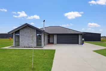 12 Edgeworth Road, Darfield