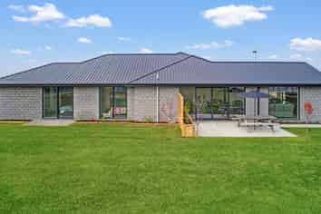 12 Edgeworth Road, Darfield