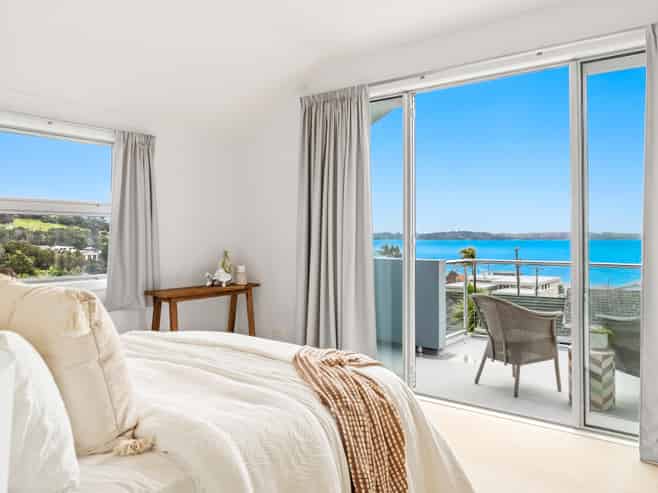 17 Deerness Crescent, Algies Bay