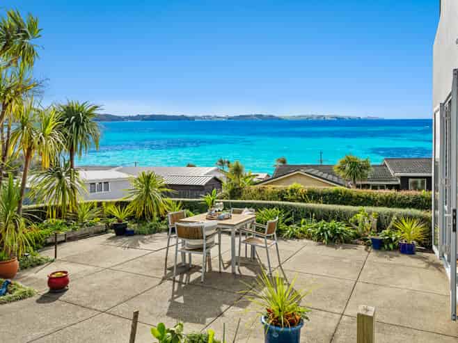 17 Deerness Crescent, Algies Bay