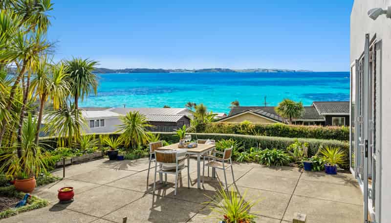 17 Deerness Crescent, Algies Bay