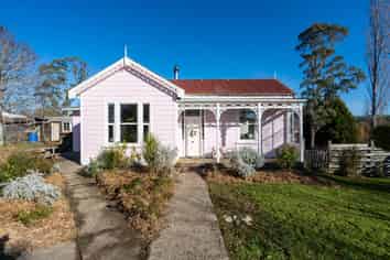 36 Pensher Street, Lawrence